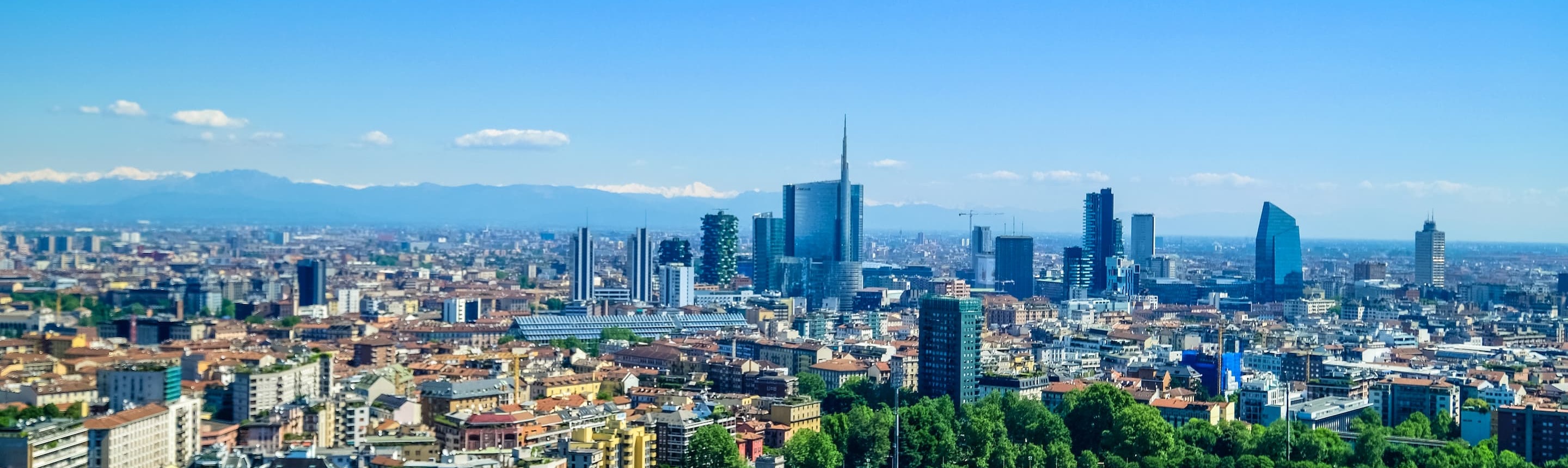 A beautiful picture of the Milan skyline