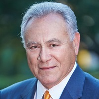 Picture of G. Douglas Dillard