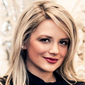Picture of Rebecca Thomson